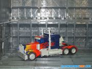 ROTF Optimus Prime Leader (2)